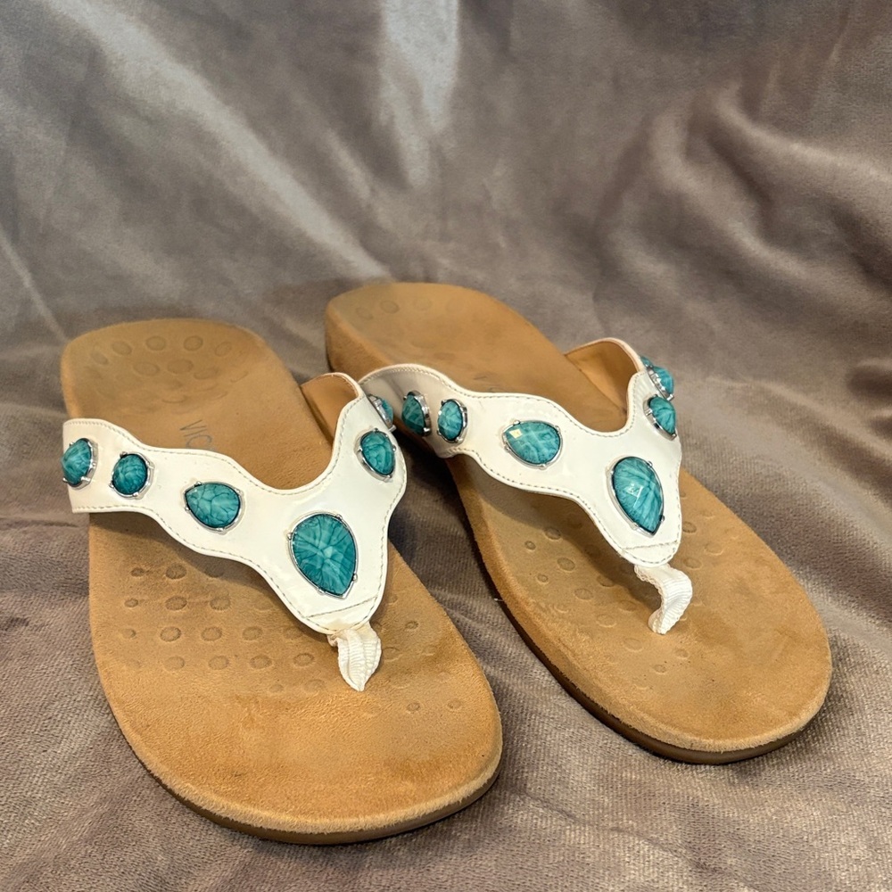 Vionic Eve II Turquoise Jeweled Thong Flip Flops Comfort Sandals Size 10